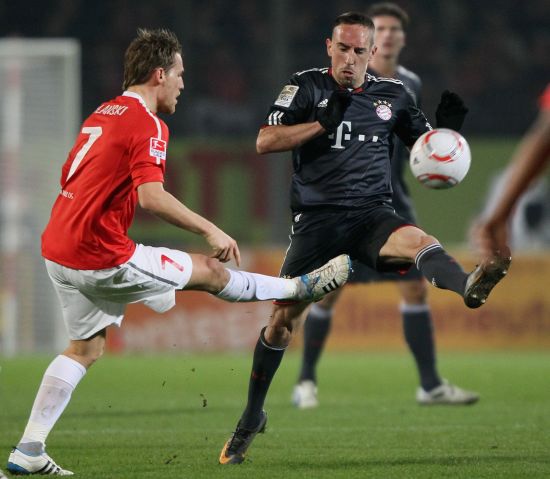 也讓他的個 也讓他的個